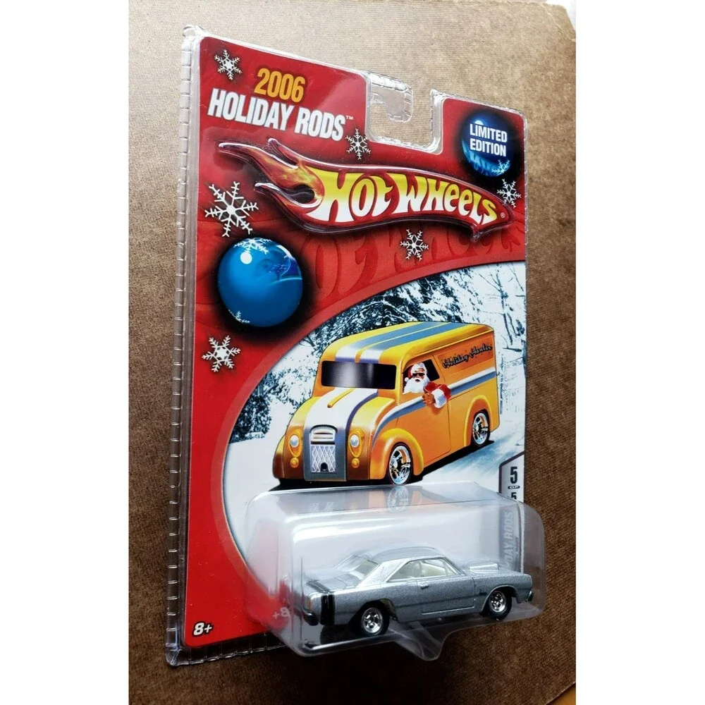 Hot Wheels '68 DODGE DART Silver 5/5 2006 HOLIDAY RODS 1:64 LTD. ED. REAL RIDERS